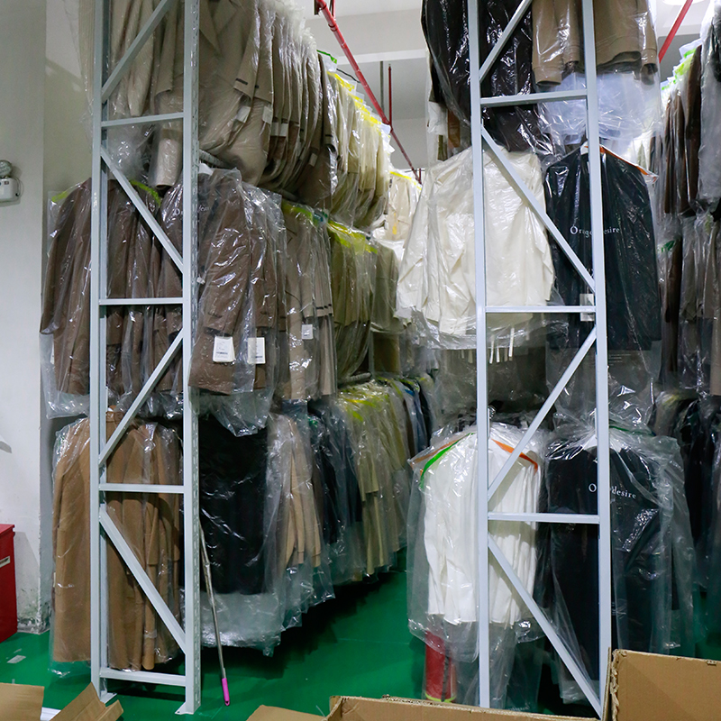 Hang Clothes Rack