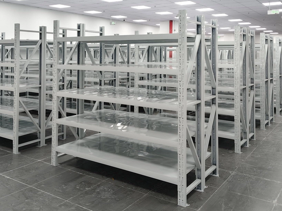 Printing Industry Case Study — Medium-Duty Shelving